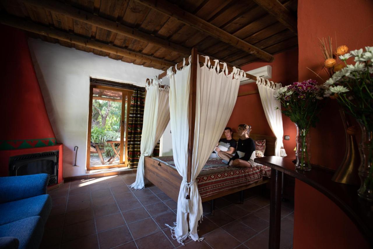 Tikal Boungalows Hotel Malcocinado  Kültér fotó